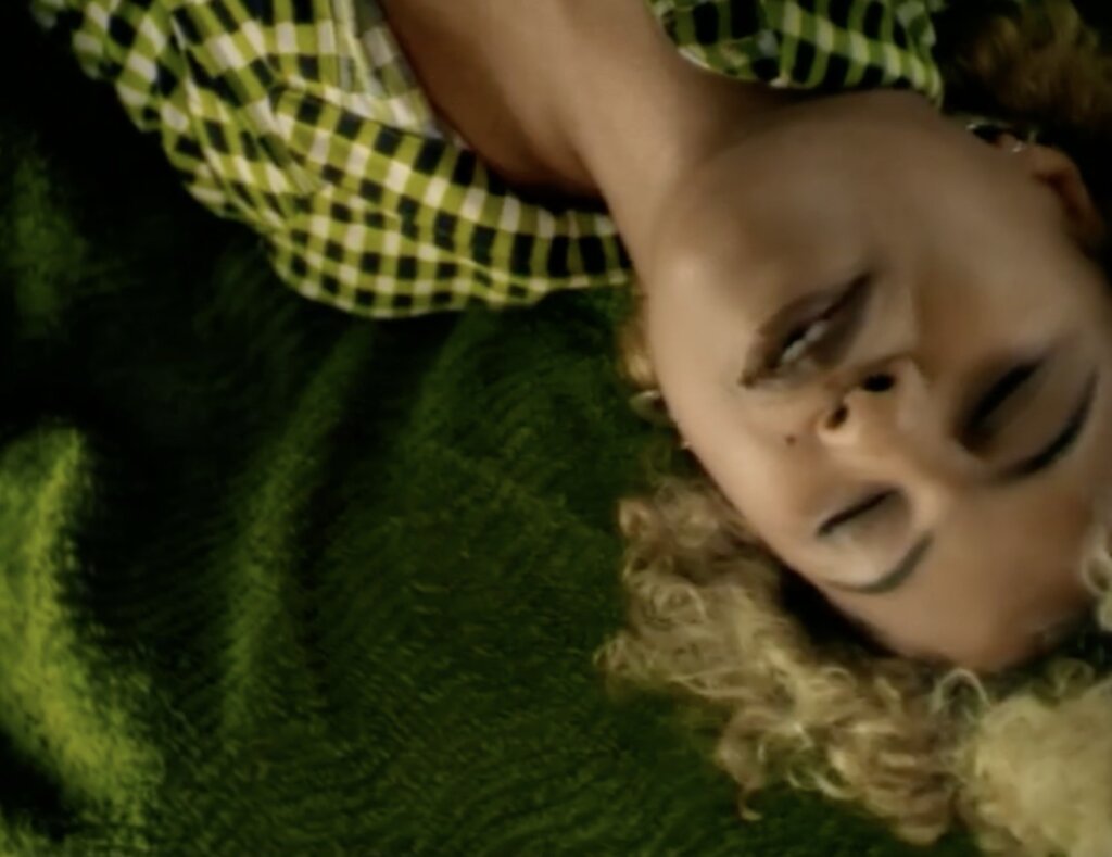 Neneh Cherry – Kootchi video preview
