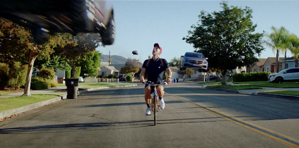 Coldplay – Champion of the world video preview